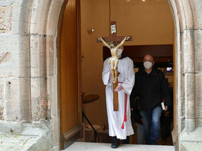 Karfreitgasliturgie und Karfreitagsprozession in Naumburg (Foto: Karl-Franz Thiede)